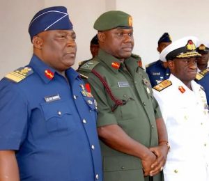 L-R: Chief of Defence Staff, Air Marshal Alex Badeh; Chief of Army Staff, Maj. Gen. Kenneth Tobiah Minimah; Chief of Naval Staff, Rear Admiral Usman Jibril